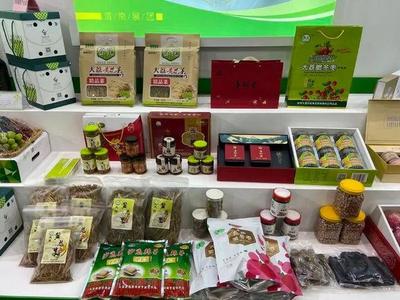 我县特色农产品惊艳亮相第十八届重庆农交会