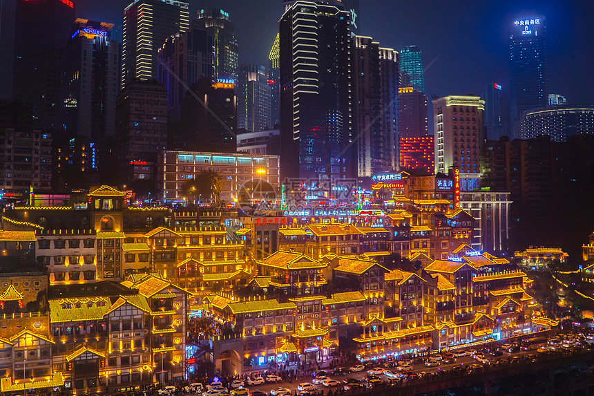 重庆洪崖洞夜景 山城璀璨的立体画卷